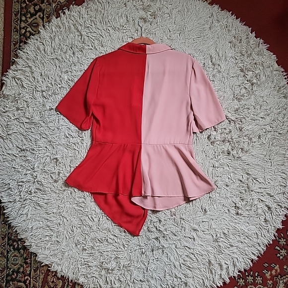 BCBGeneration Blouse Top Colorblock Split Colors Red & Pink Twist Front Size 6 - Picture 11 of 13